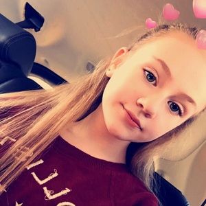 Meet your Posher, Cecelia